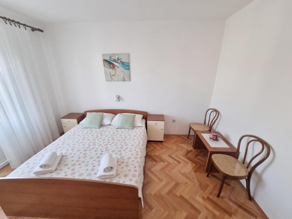 Apartman Bidol Makarska Exterior photo